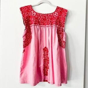 Mi Golondrina Mujer Rojo Flores Blouse Size Medium